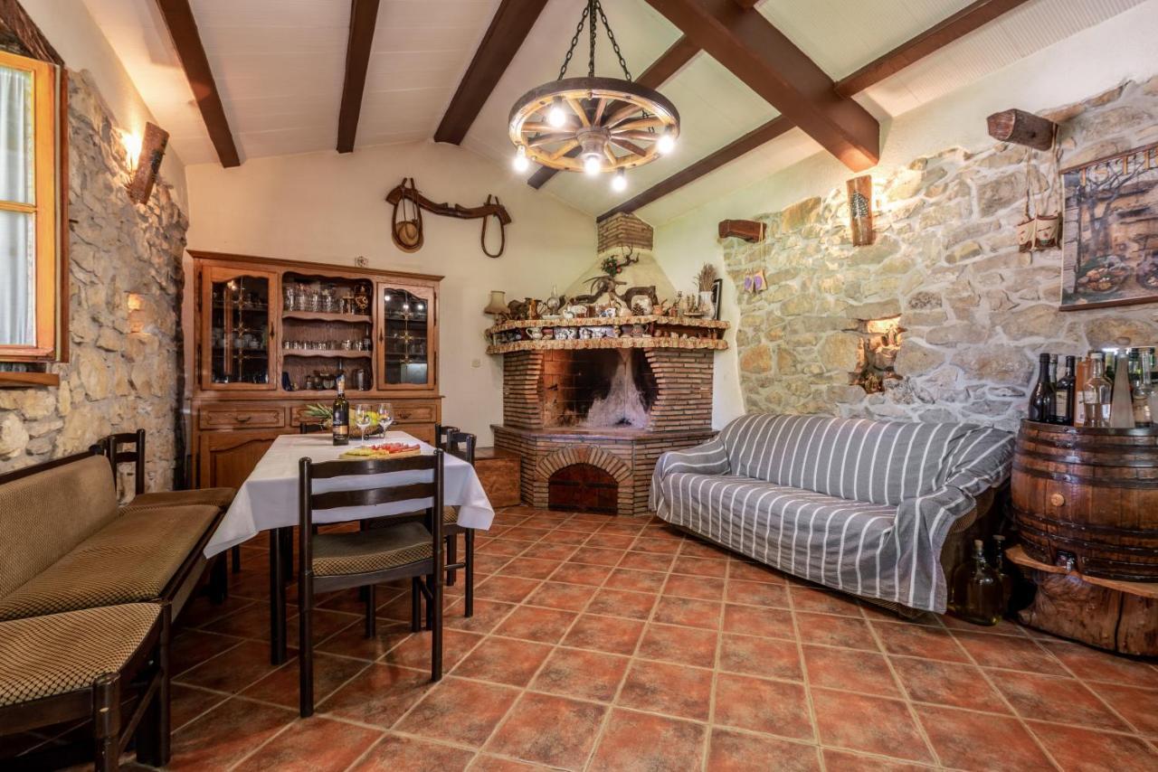 Vozilici Apartmani Antonija מראה חיצוני תמונה