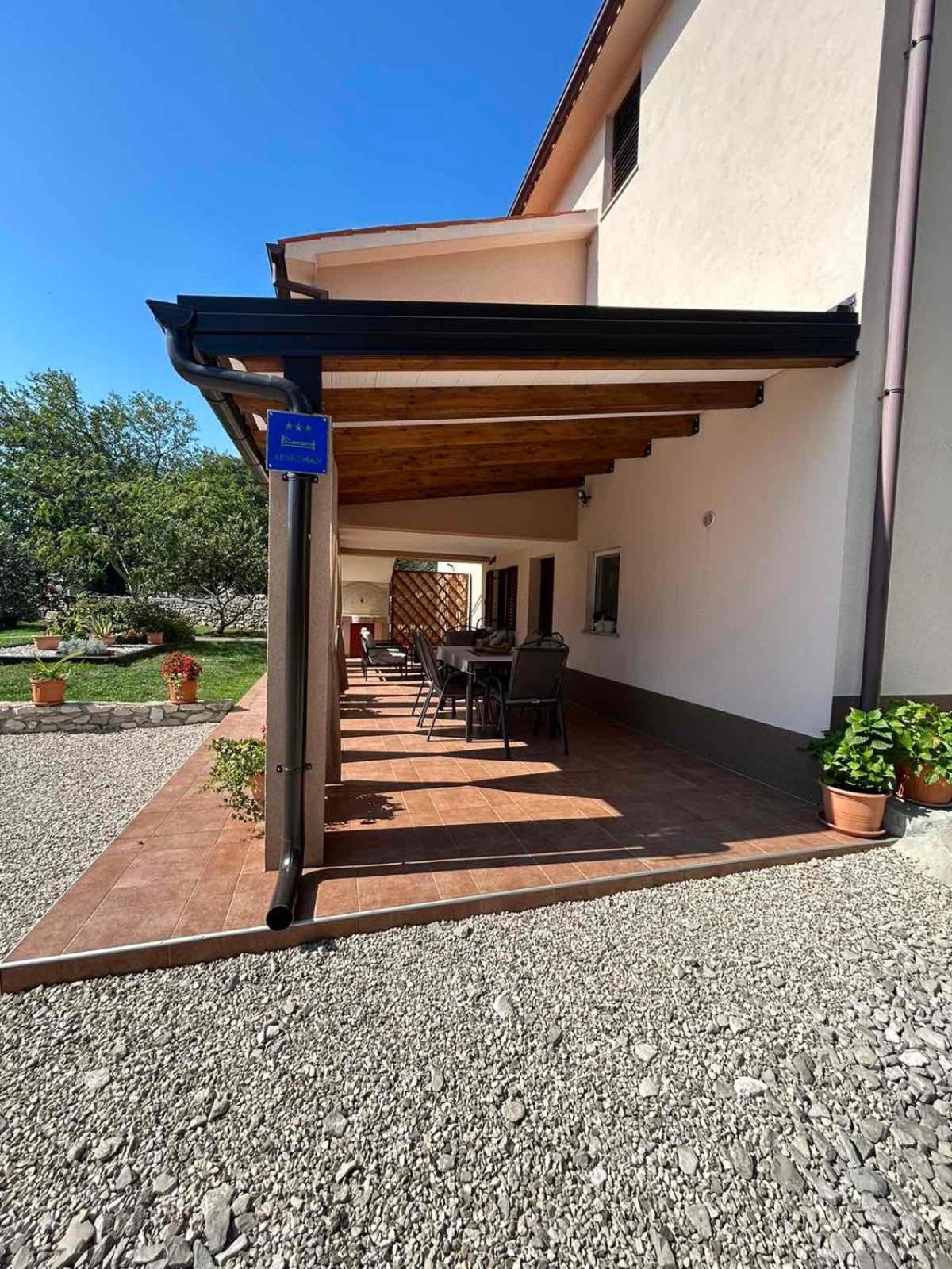 Vozilici Apartmani Antonija מראה חיצוני תמונה